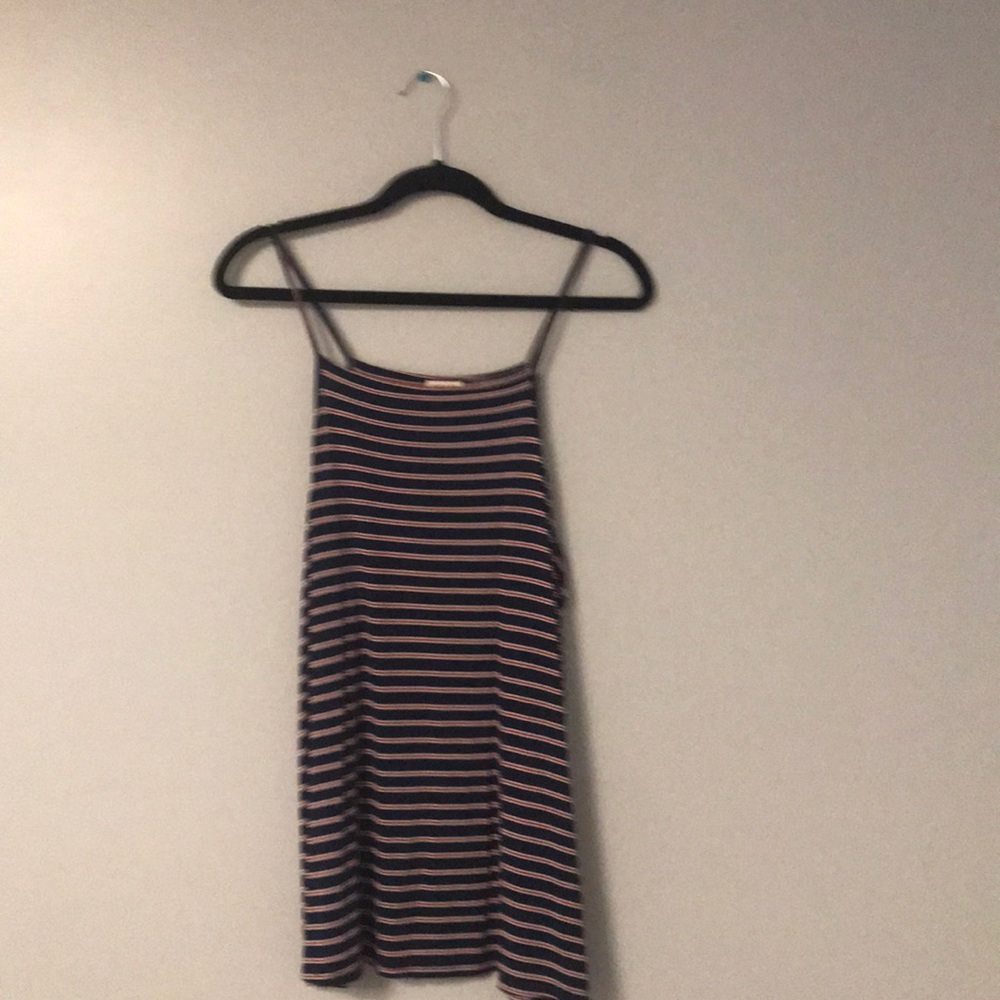 Navy red and white stripped oversized tank